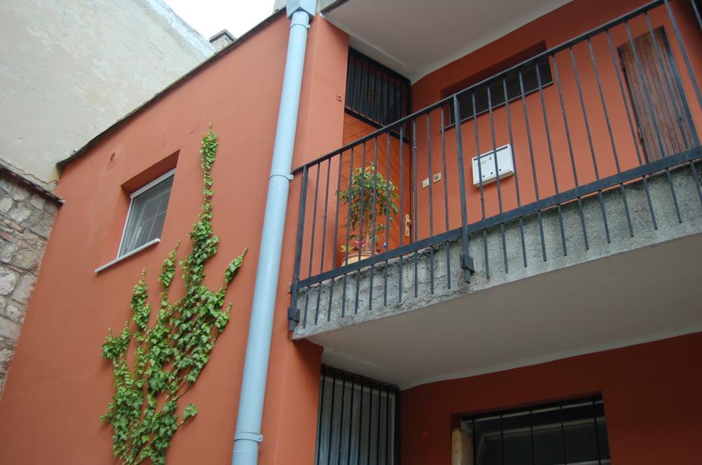Buda Castle Apartments Budapest Szoba fotó
