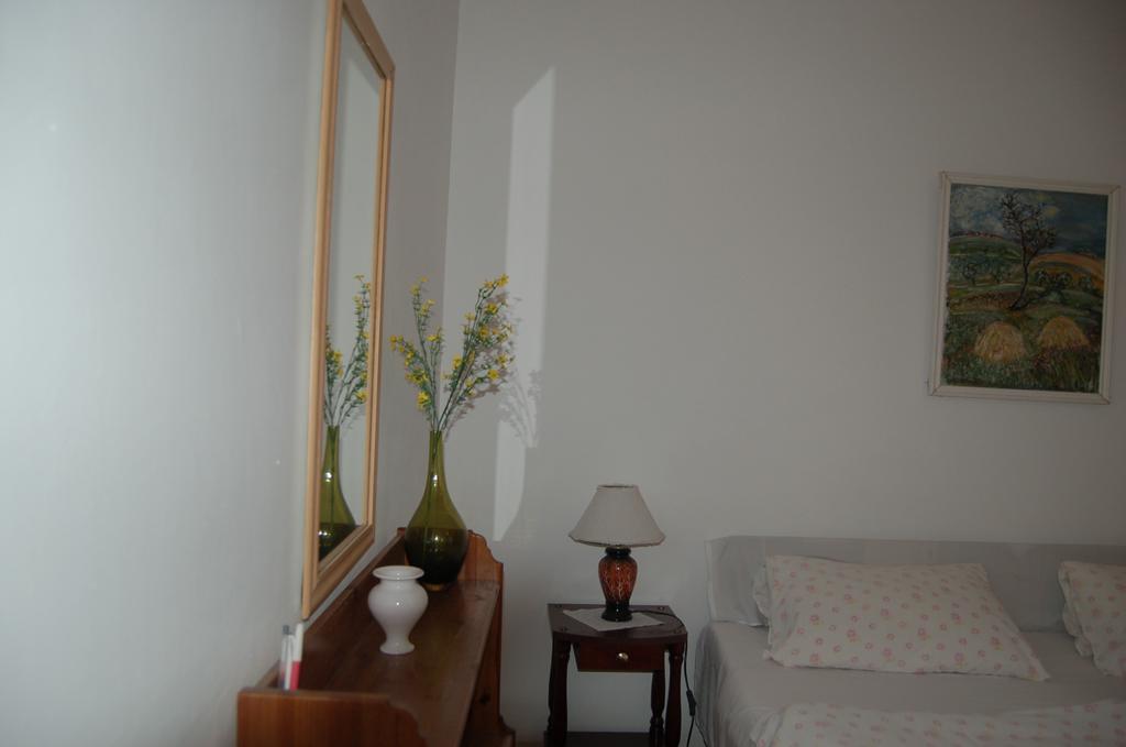 Buda Castle Apartments Budapest Szoba fotó